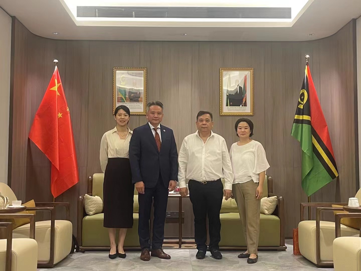 美利天动态|瓦努阿图共和国驻广州总领事馆聘任美利天律师事务所担任法律顾问